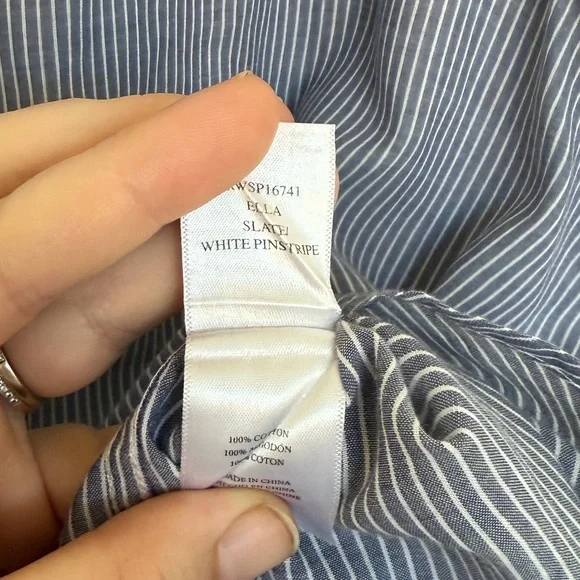 Rails Button Down Blouse Ella in Slate and White - Picture 6 of 6